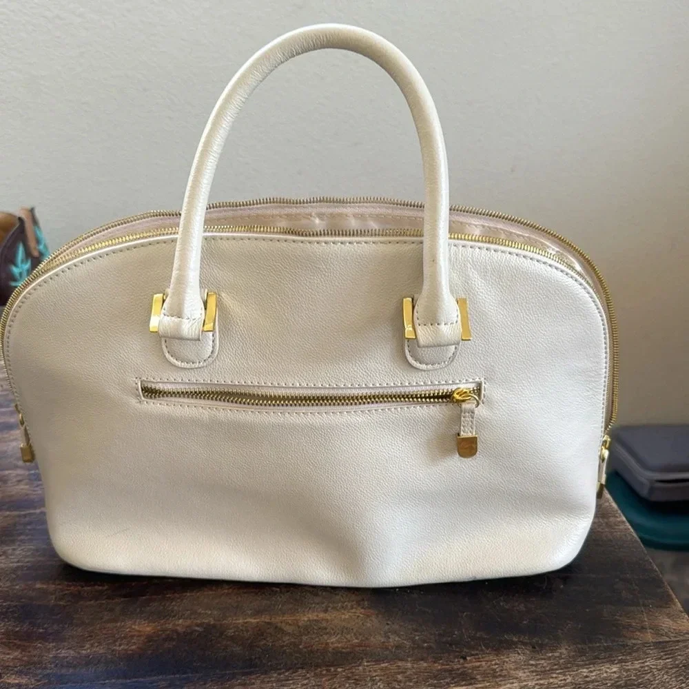 JOY & IMAN white ivory Leather Clamshell Satchel nwot